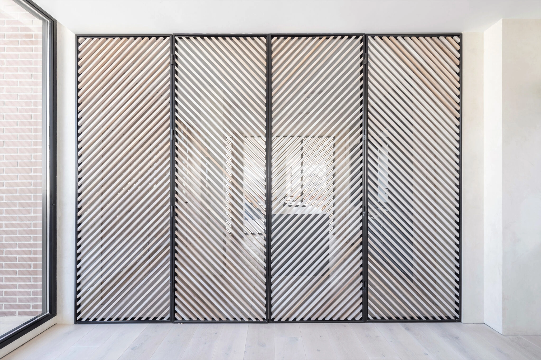 OOAA MADRID REFORMA PISO MADERA MINIMALISMO